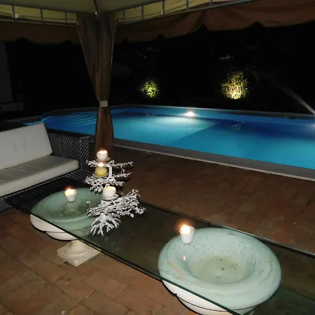 Appartamento Con Piscina Immersa Nel Verde Cascina Exterior photo